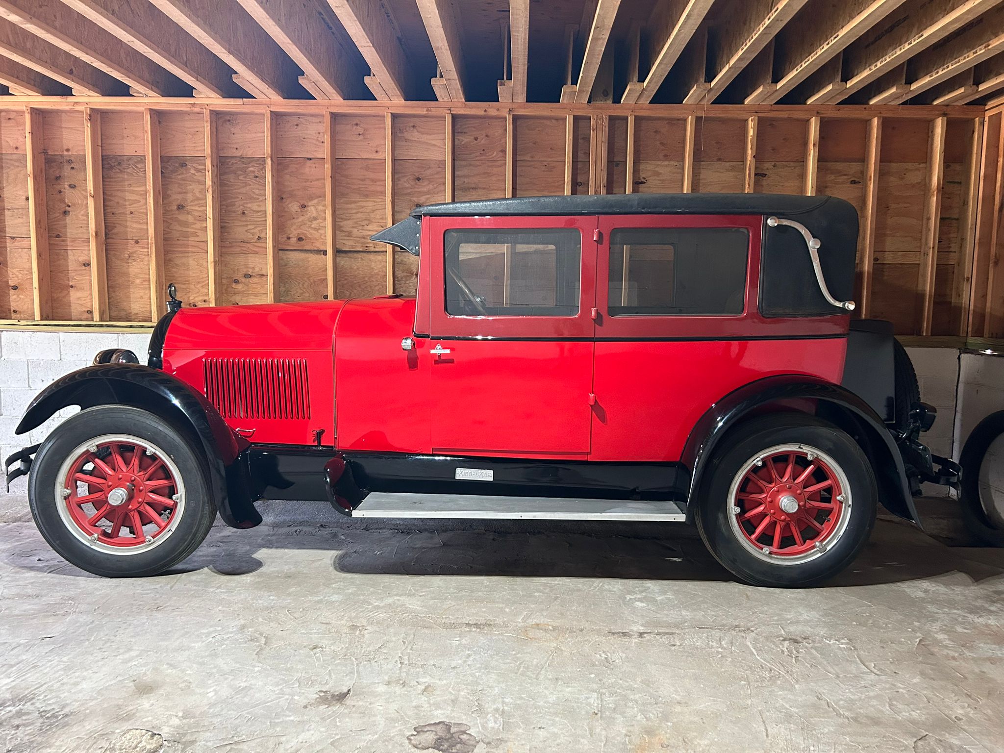 1925 KISSEL BROUGHAM