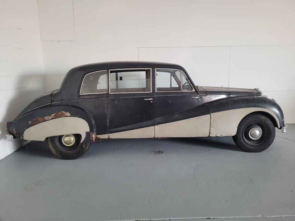 1956 ARMSTRONG SIDDELEY SAPPHIRE